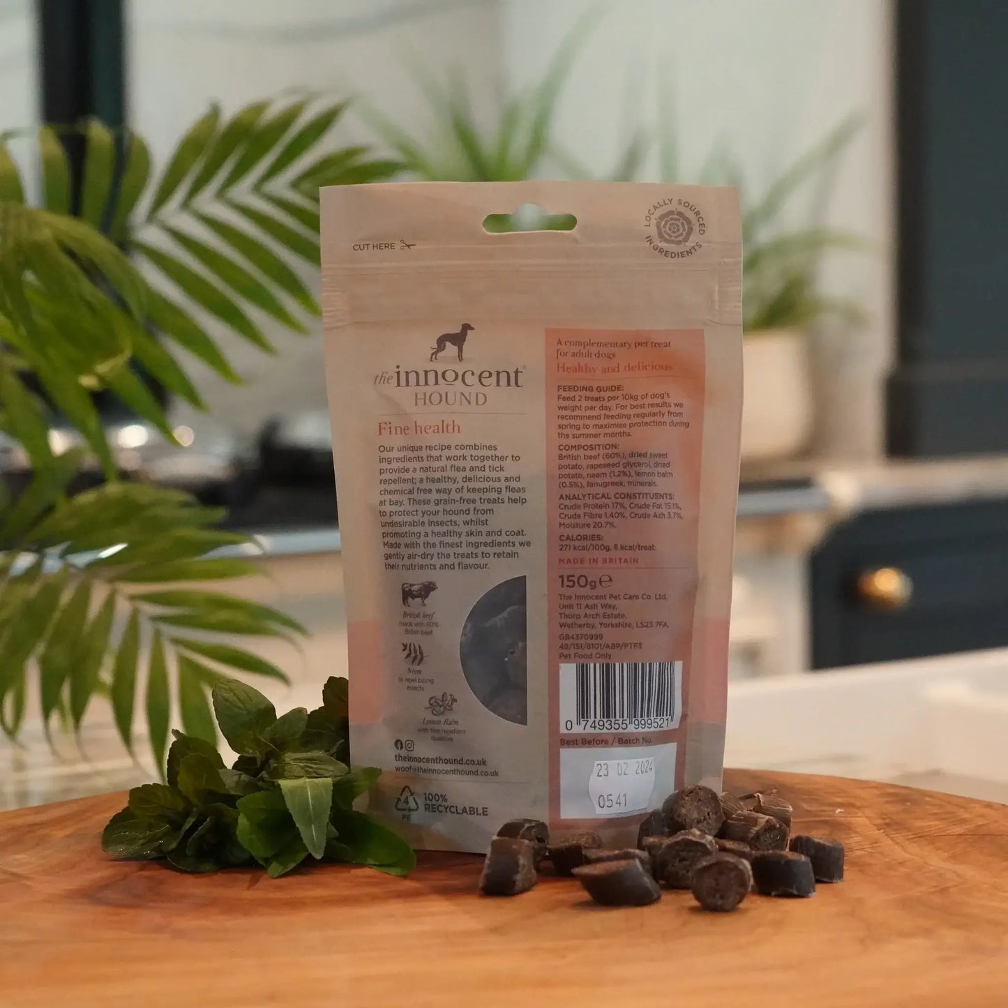 The Innocent Hound Flea Repellent 150g