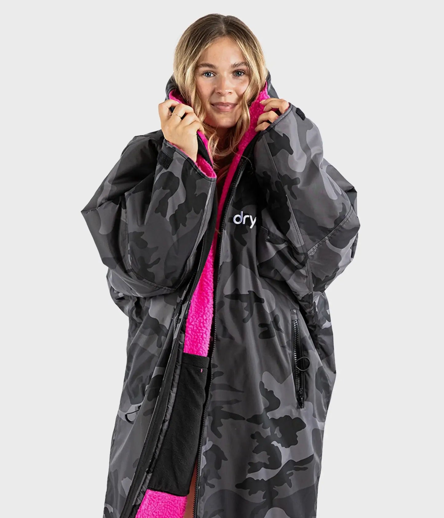 dryrobe Advance Long Sleeve Black Camo Pink Small