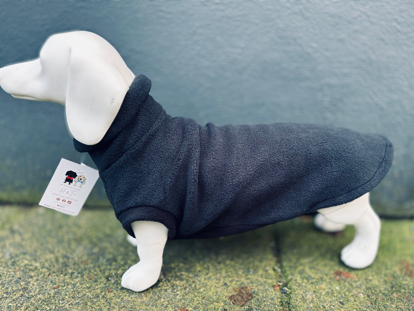 Hugo & Ted Long Body Dog Fleece Black (M)
