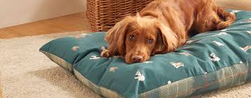 Laura Ashley Park Dogs Deep Duvet Large Dog Bed