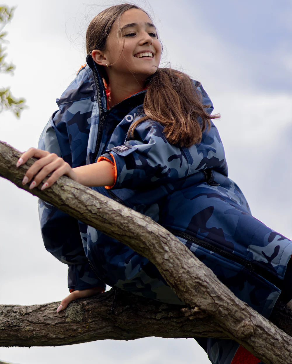 Dryrobe Advance Kids Blue Camo Orange Age 10-13