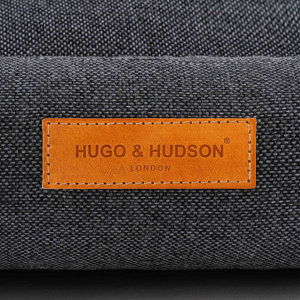 Hugo & Hudson Luxury Dark Grey Dog Bed M (70 x 85cm)